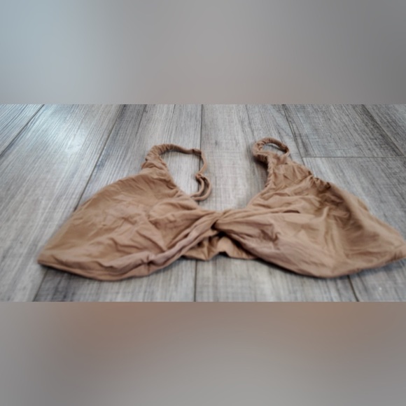 SKIMS Fits Everybody Skimpy Scoop Bralette – Size XL – Soft Stretch Nude - Picture 6 of 8